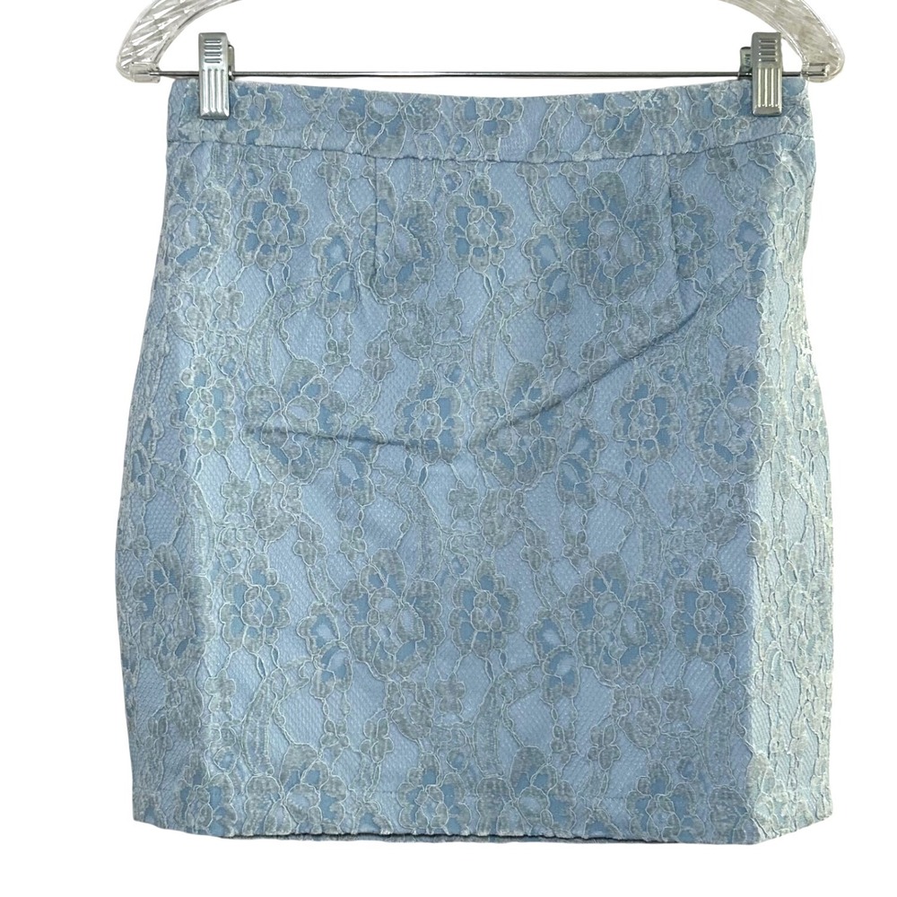 Naked Wardrobe The Statement Light Blue Floral Lace Mini Skirt Size M coquette